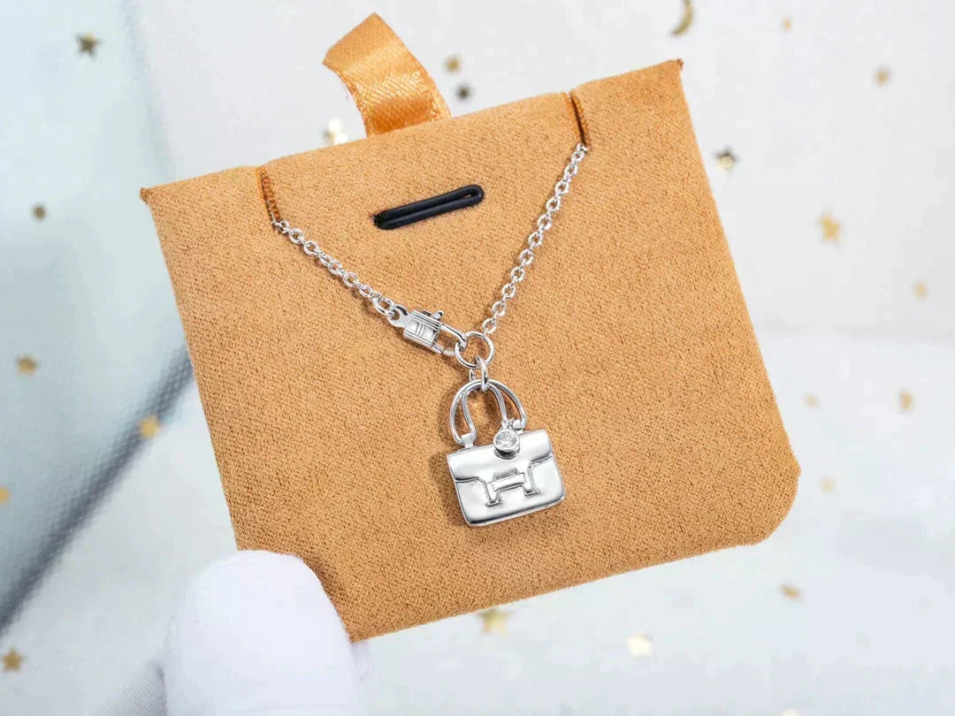 [Stars Jewelry]AMULETTE PEDANT SILVER NECKLACE