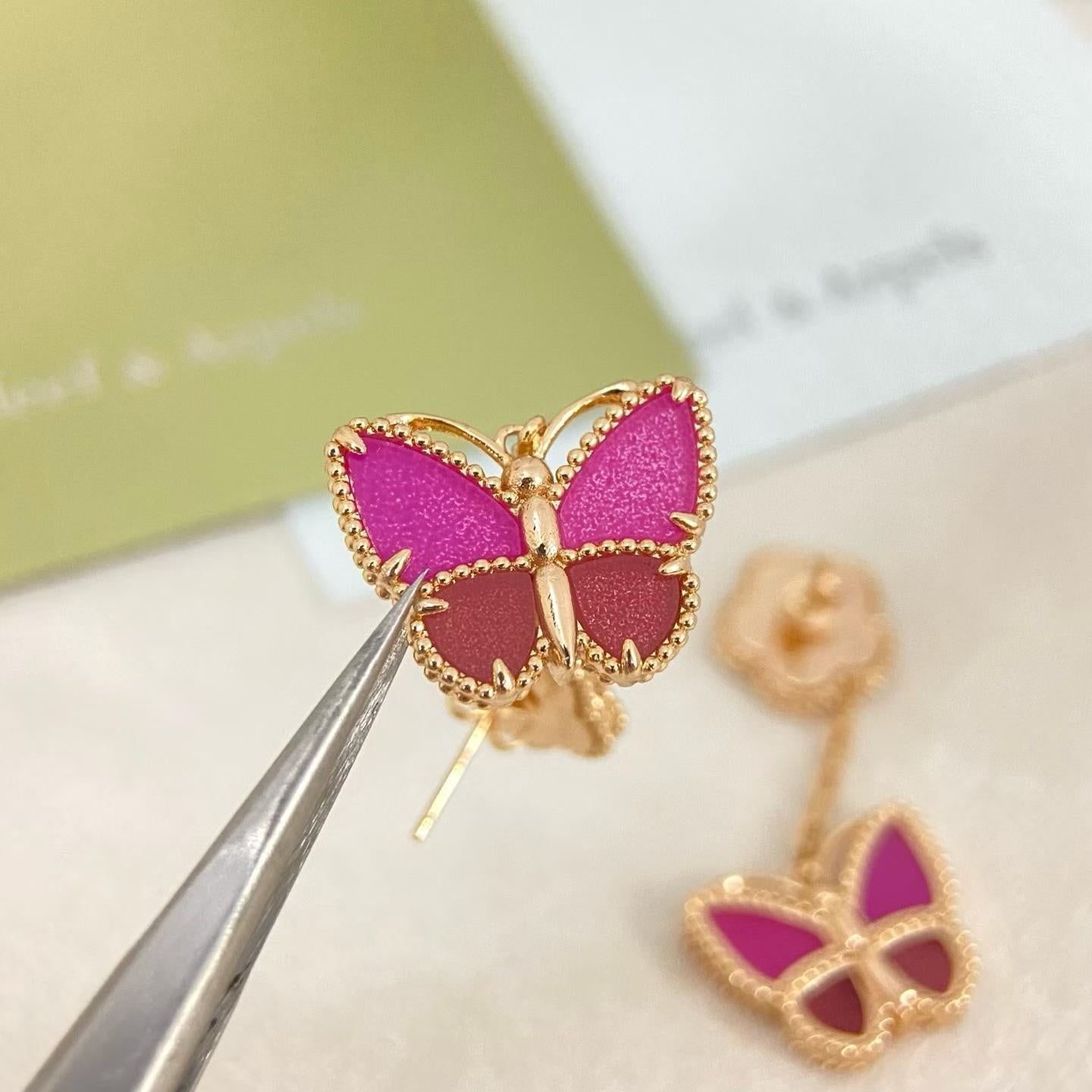 [Stars  Jewelry]ROSE QUARTZ TWO‑FLOWER BUTTERFLY DROP EARRINGS