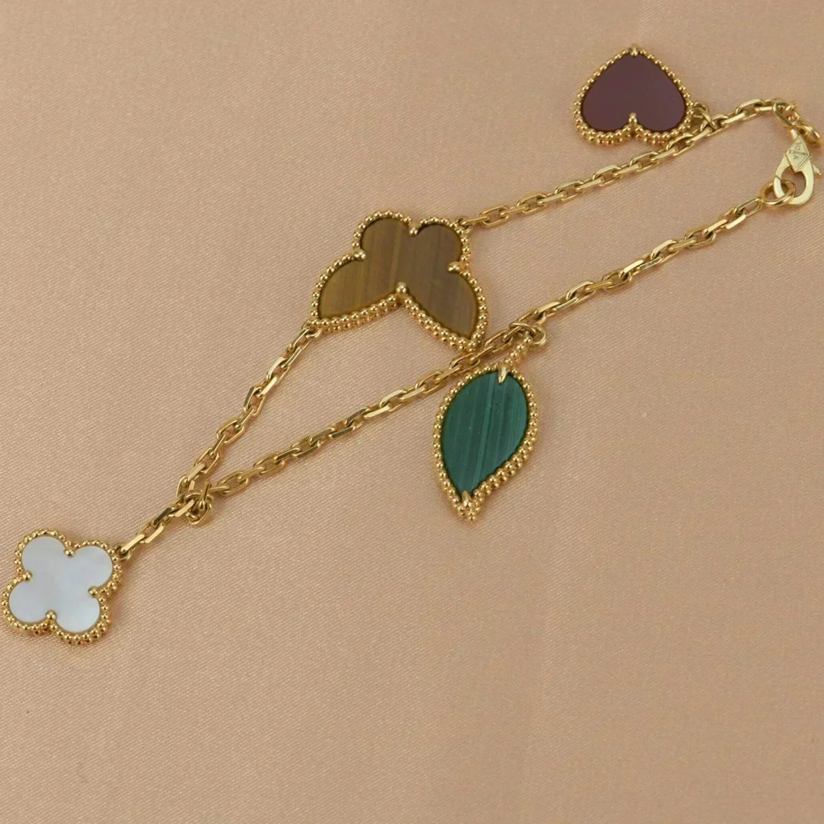 [Stars Jewelry]LUCKY SPRING 5 MOTIF GOLD BRACELET