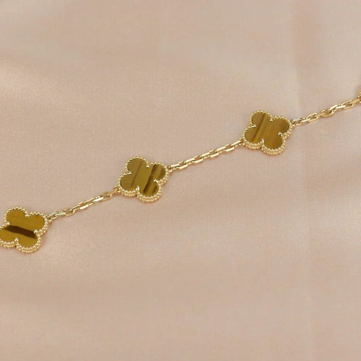 [Stars Jewelry] CLOVER 5 MOTIFS TIGER EYE BRACELET COLLECTION