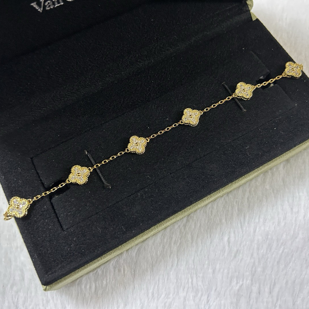 [Stars Jewelry]CLOVER 6 MOTIF DIAMOND BRACELET