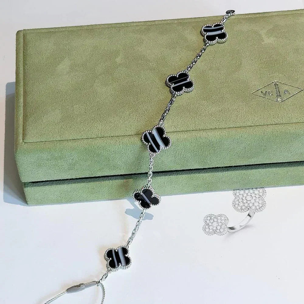 [Stars Jewelry] CLOVER 5 MOTIF PULSAR STONE BRACELET COLLECTION